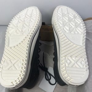 Converse Shoes - Converse Women's Chuck Taylor All Star Boot 6.5 US Converse Shoes - Converse Women's Chuck Taylor All Star Boot 6.5 US